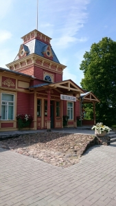 Kävin myös ihastelemassa ulkopuolelta Haapsalun rautatiemuseota.
